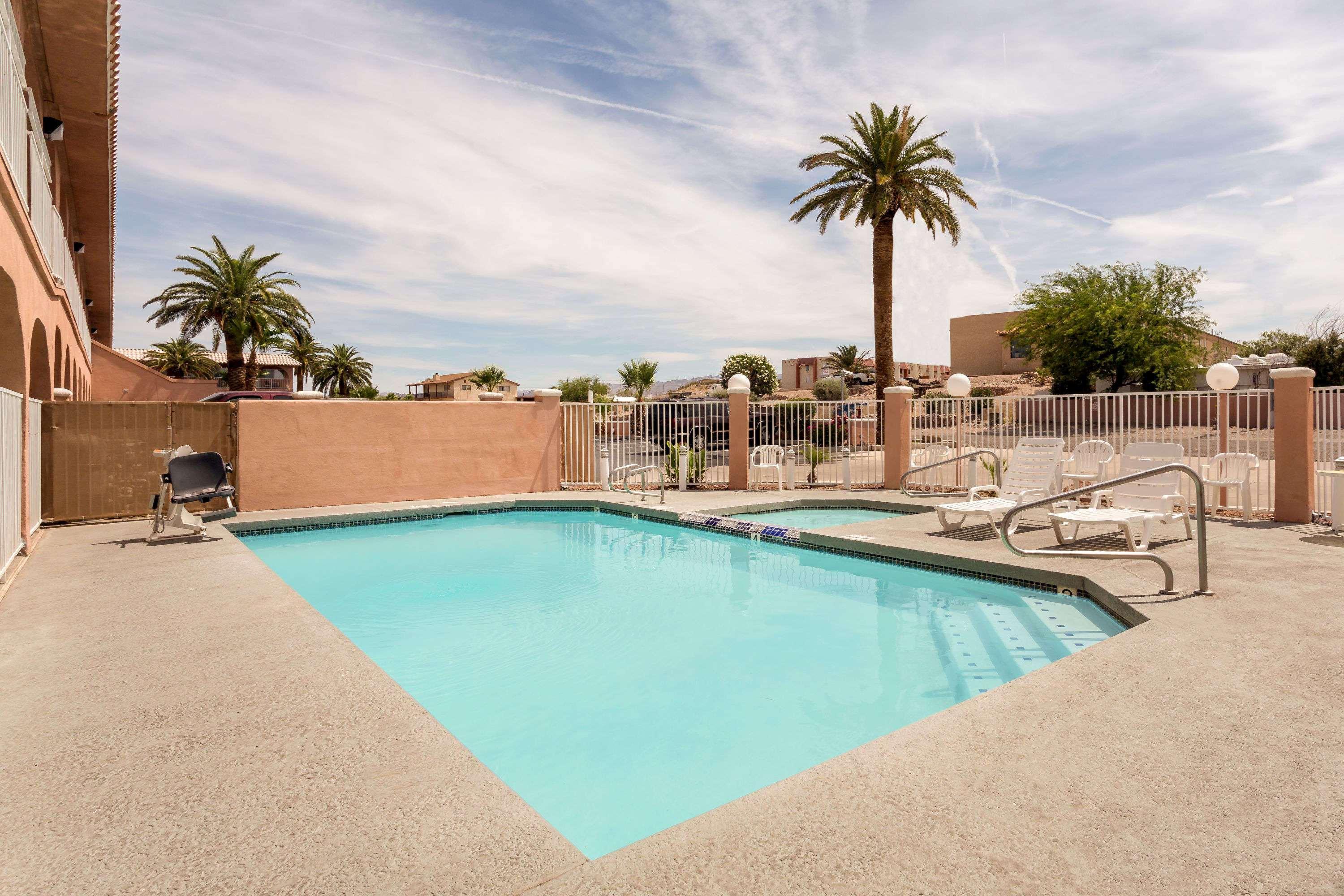 Days By Wyndham Bullhead Hotel Bullhead City