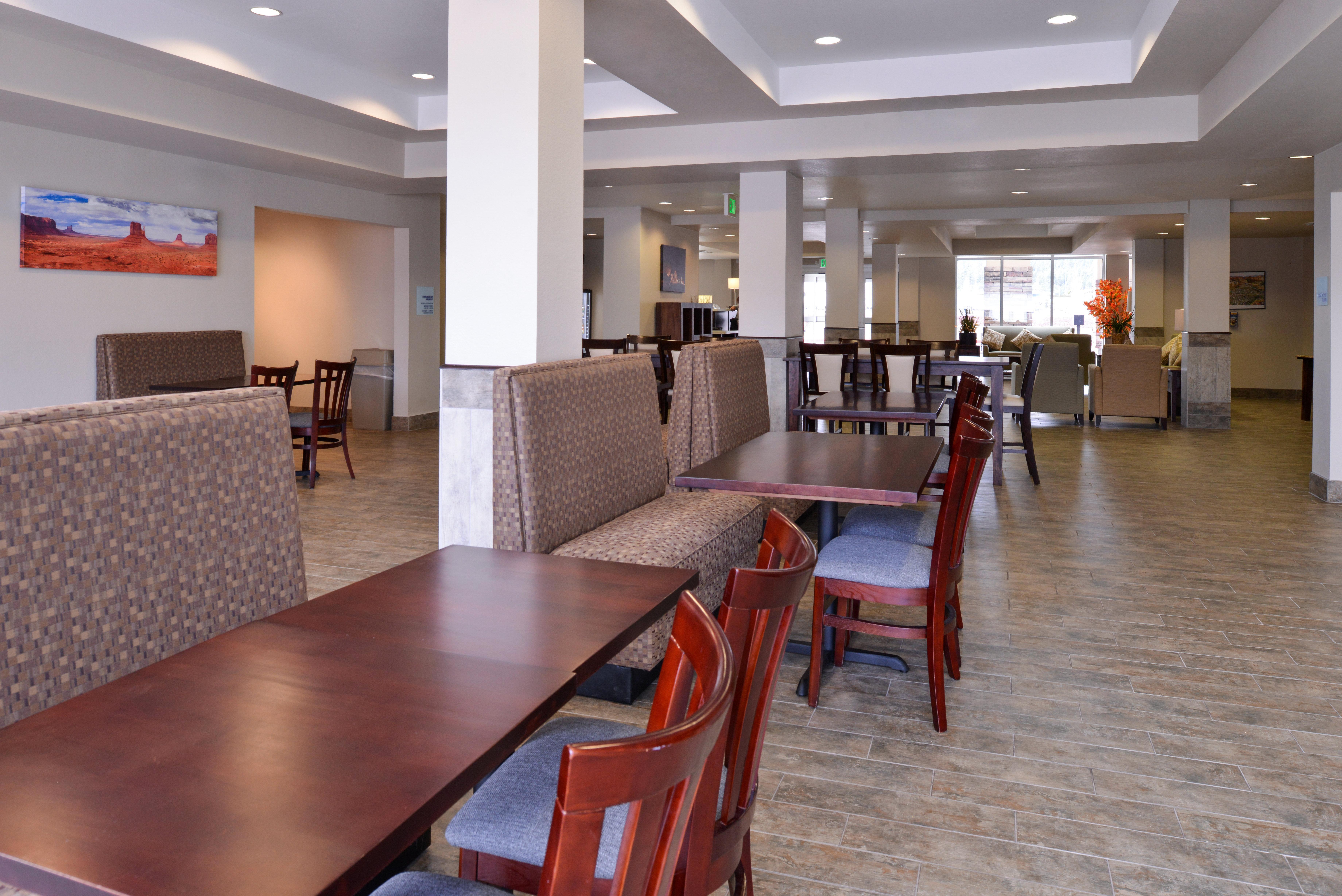 Hotel Express & By Ihg 3*
