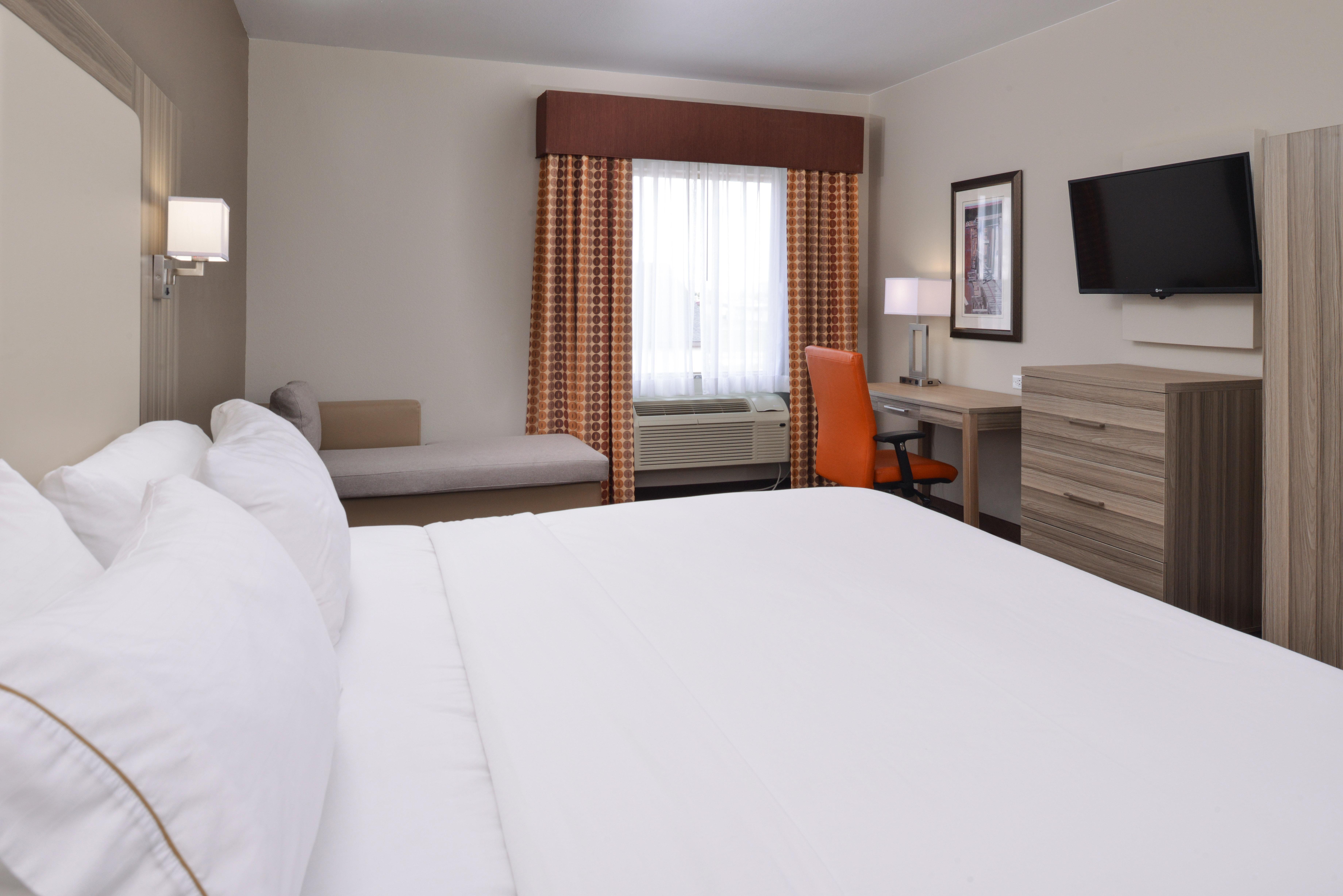 Express & By Ihg Hotel Williams