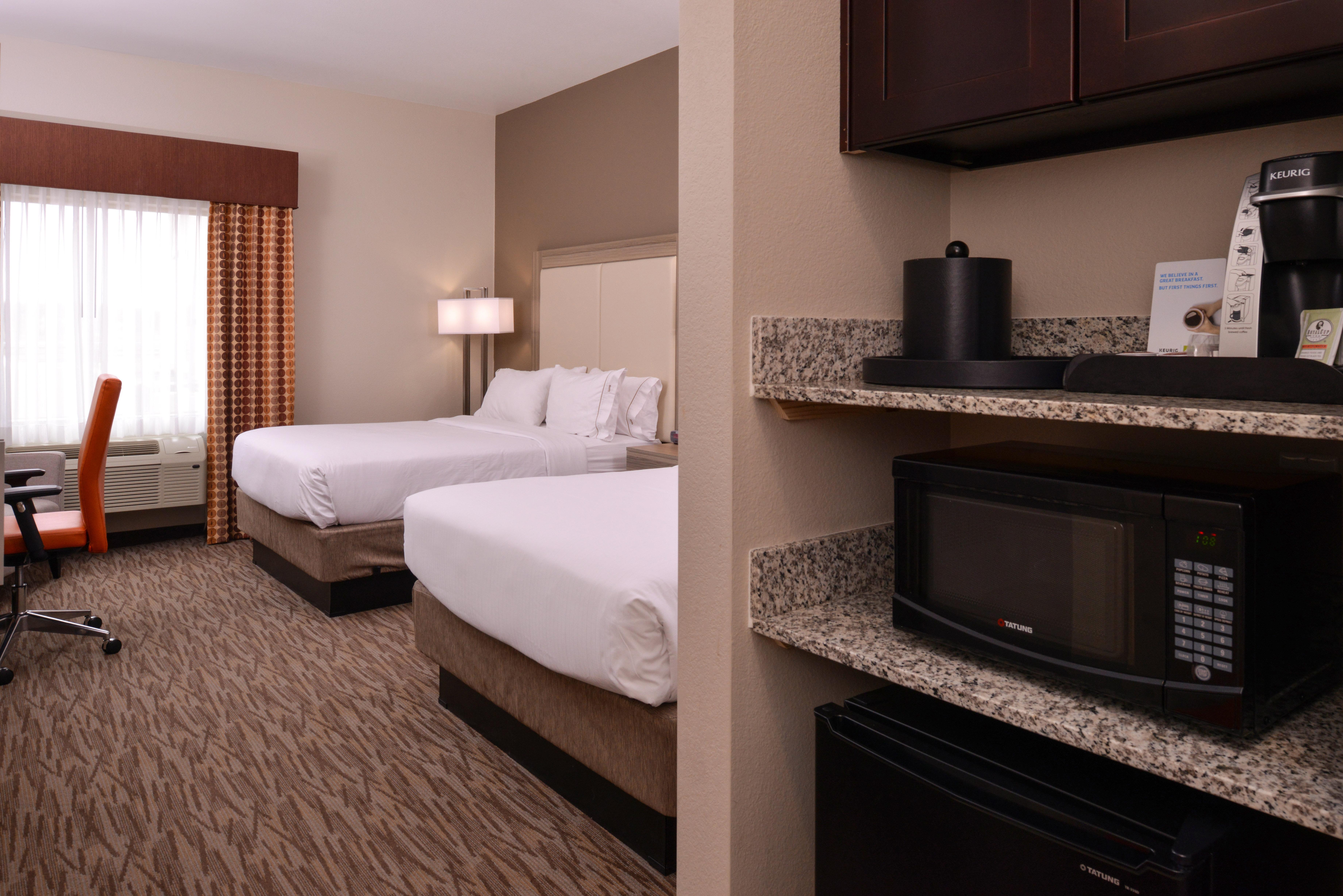 Hotel Express & By Ihg Williams