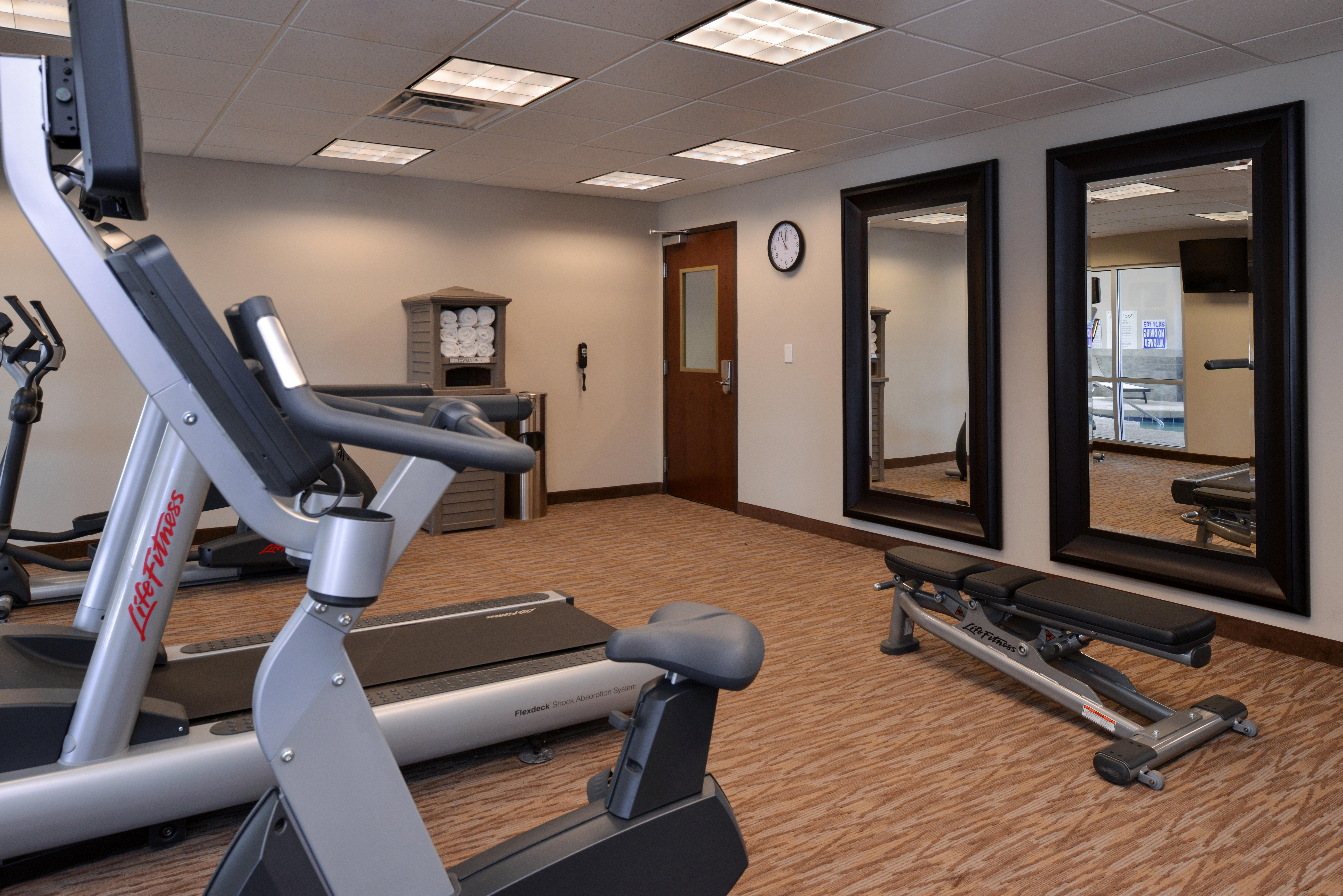 Express & By Ihg 3* Williams