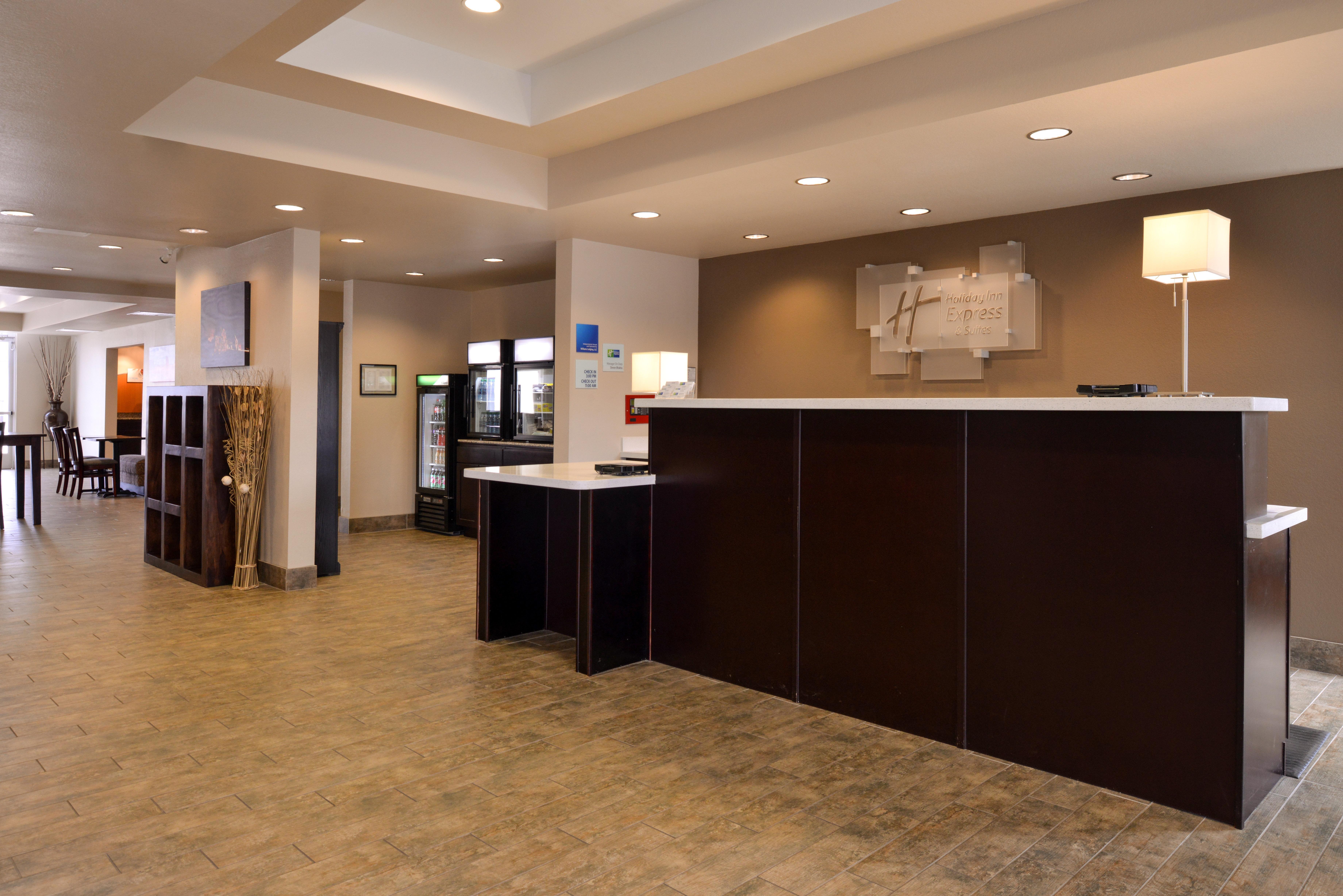 Hotel Express & By Ihg Williams