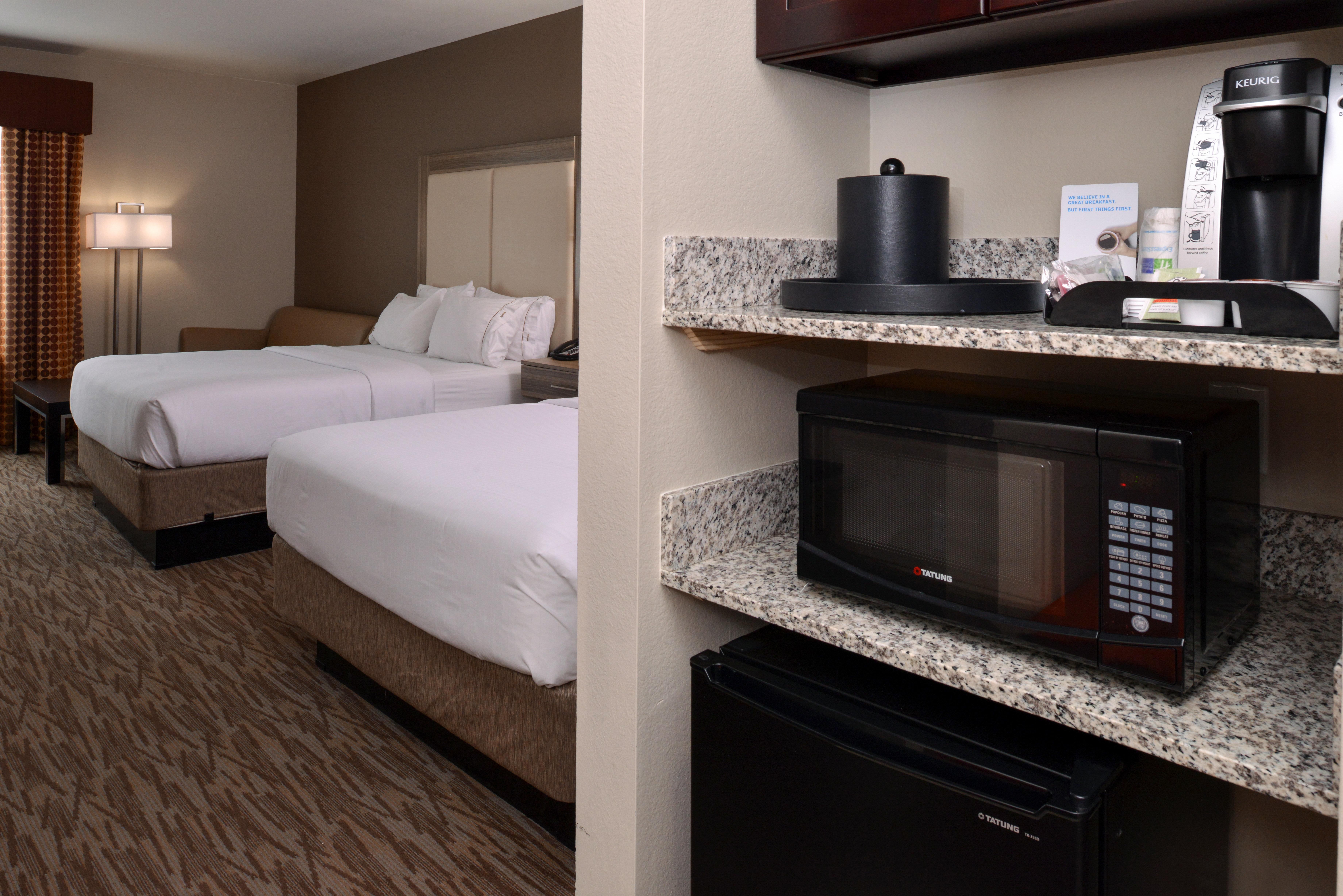 Express & By Ihg