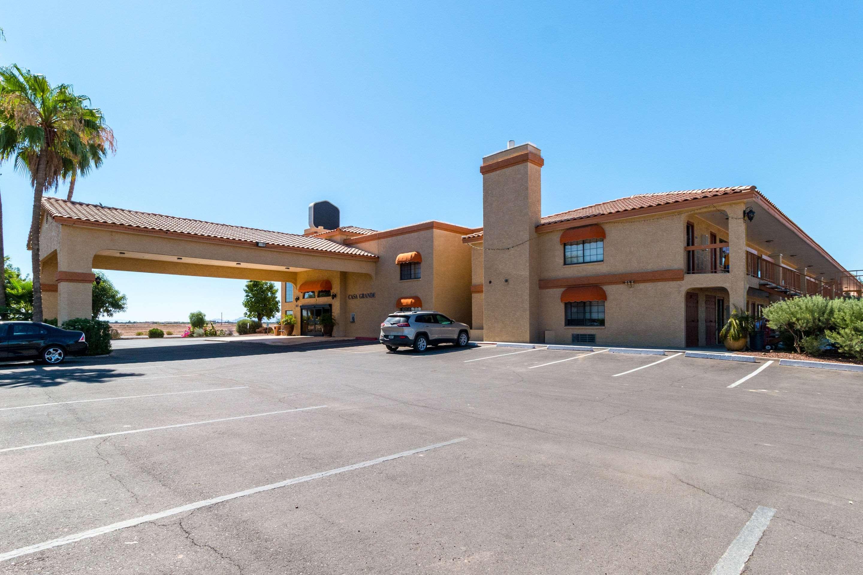 Quality I-10 Hotel