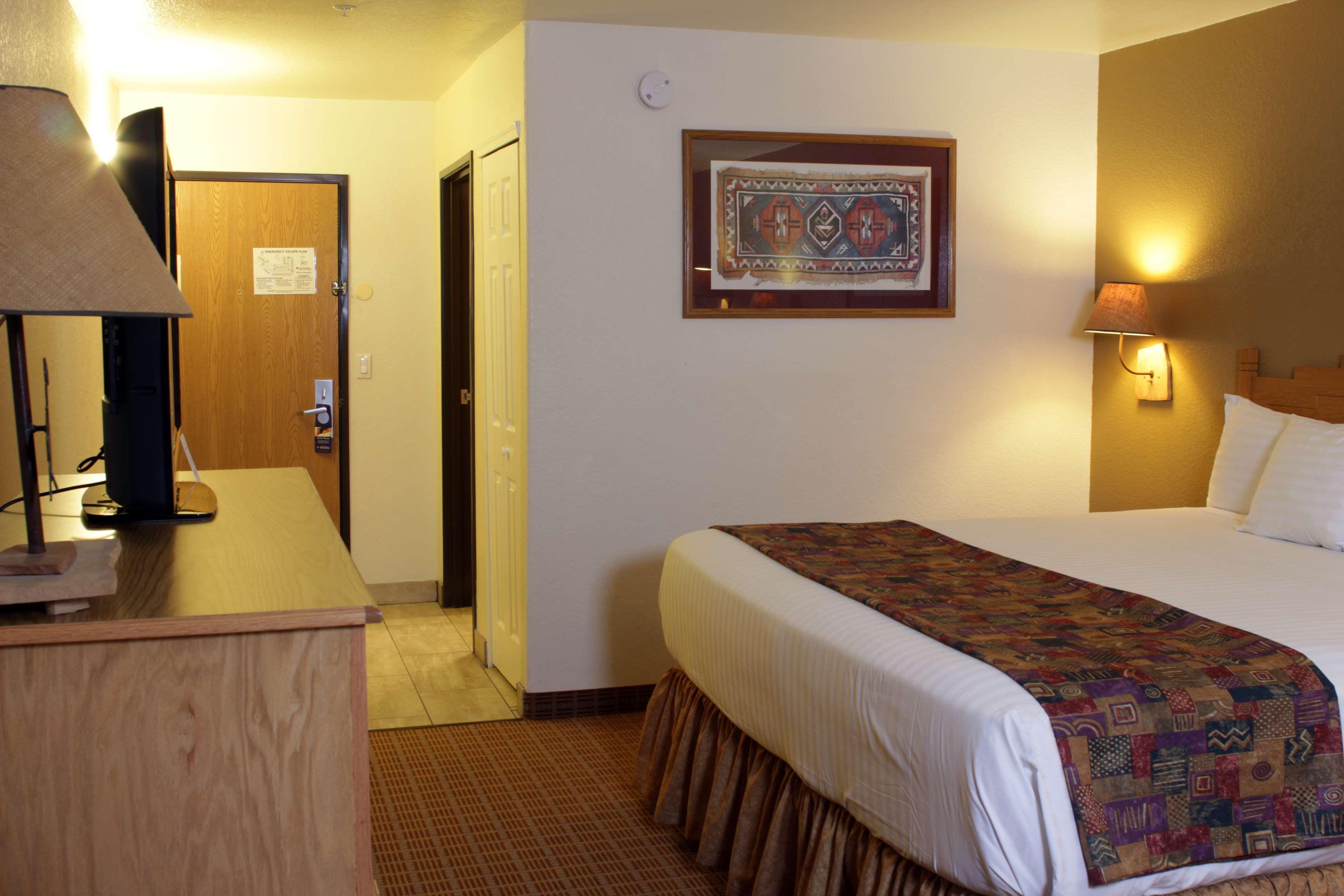 Hotel Western & 3*