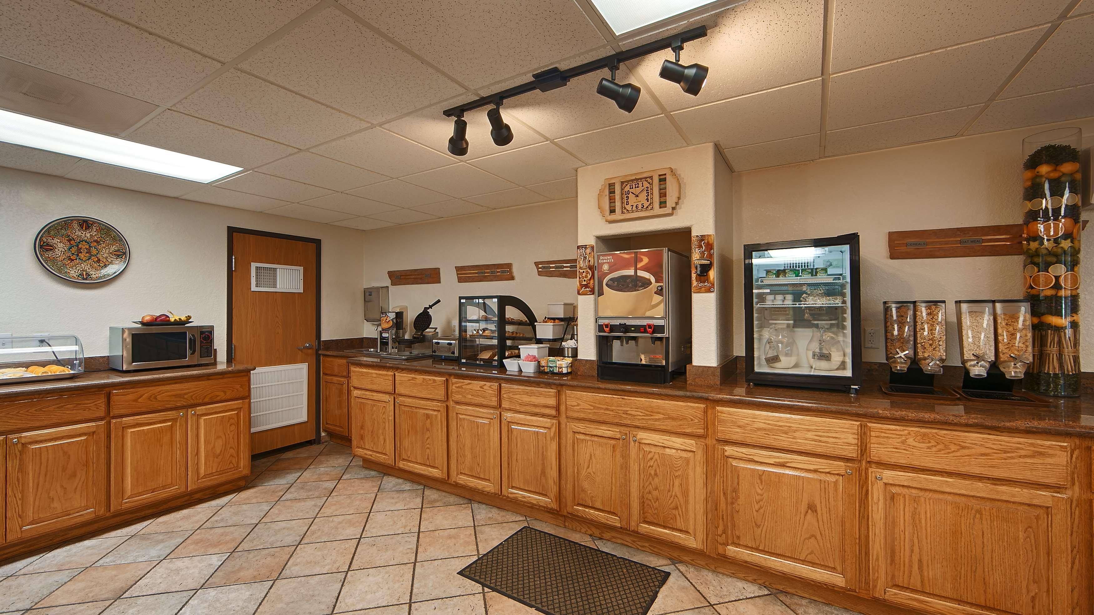 Hotel Western & 3*