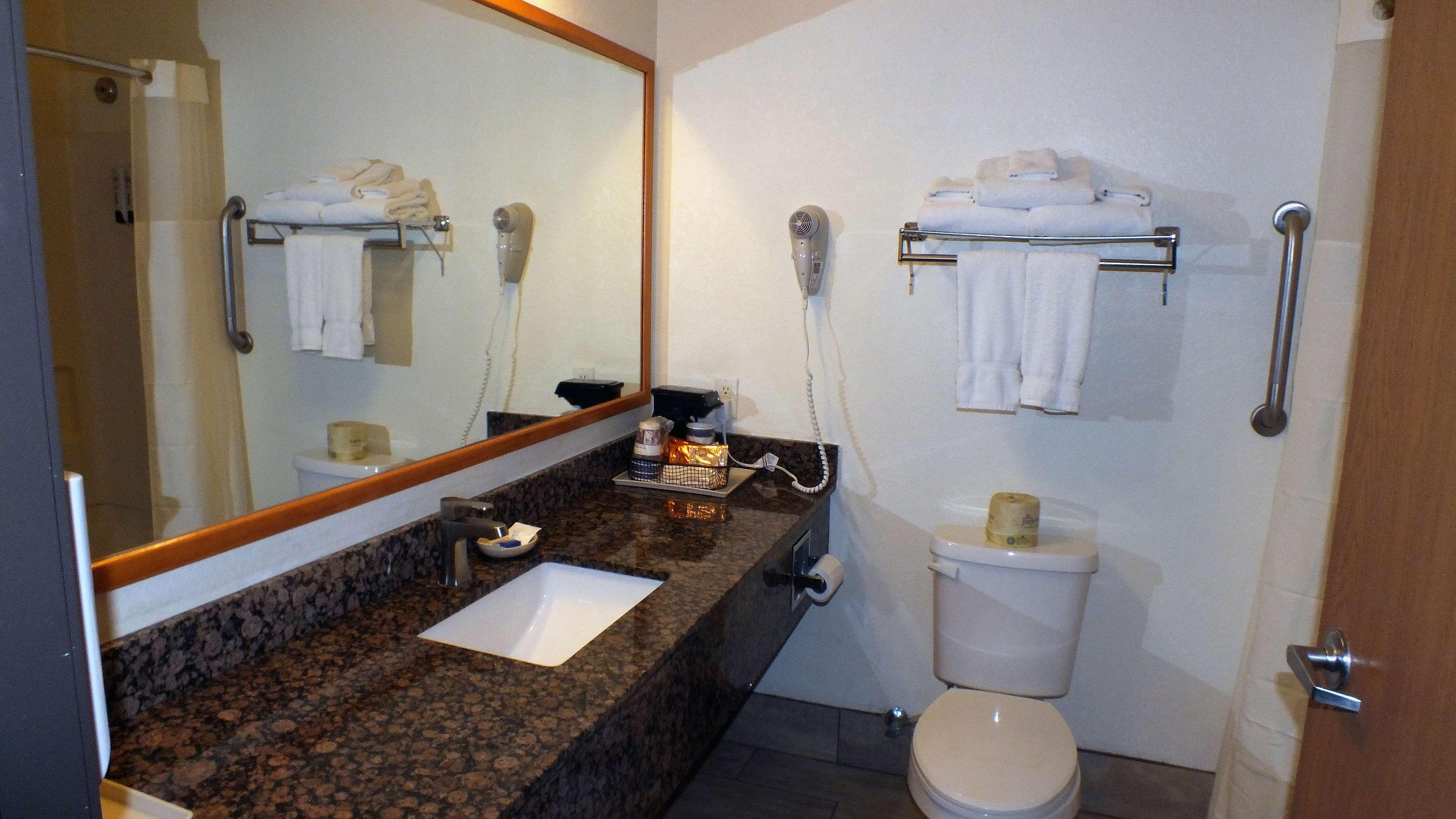 Western & 3* Gold Canyon