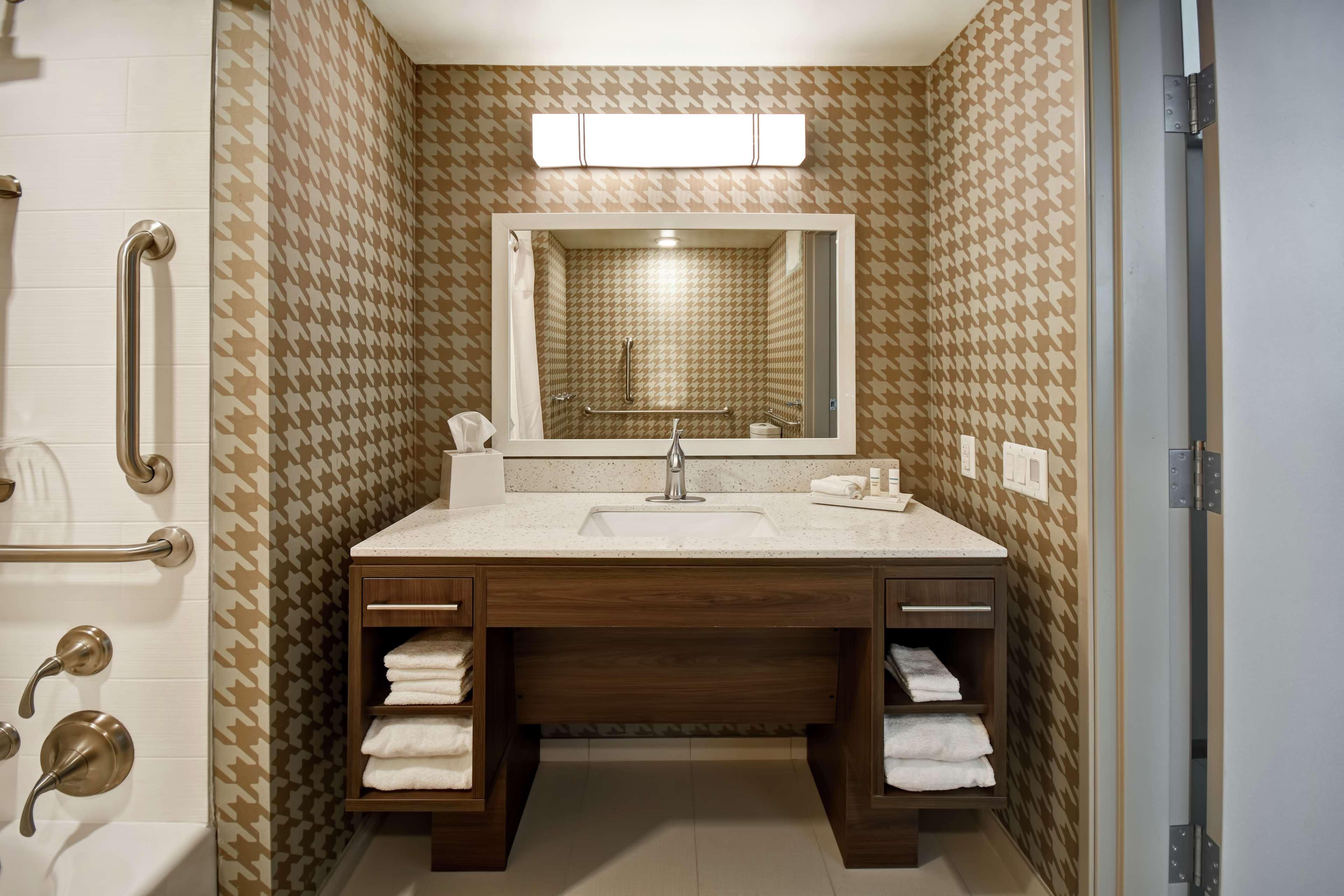 Hotel Home2 By Hilton 3*