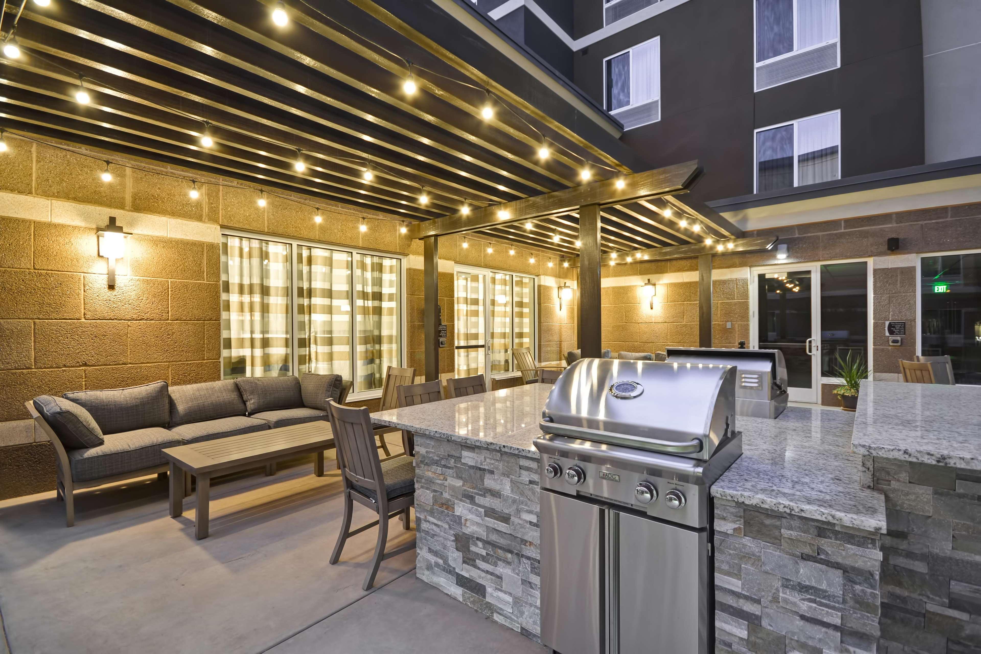 Hotel Homewood By Hilton Phoenix Asu Area Tempe