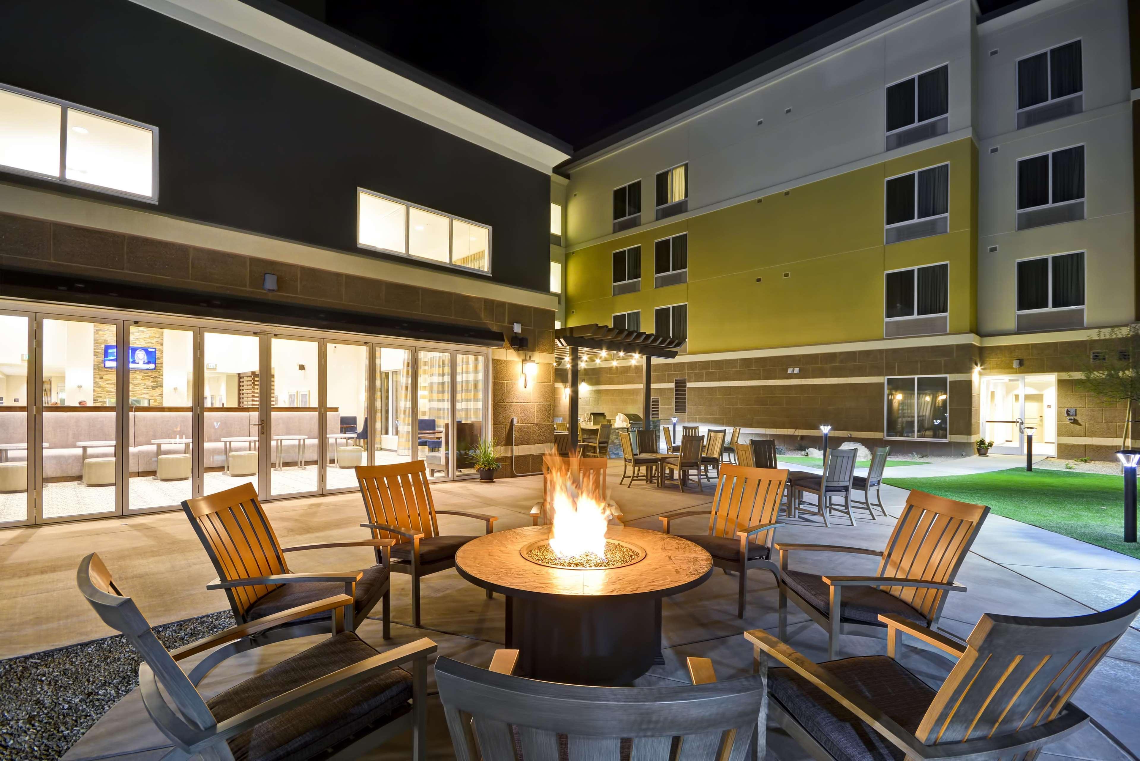Hotel Homewood By Hilton Phoenix Asu Area Tempe