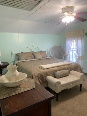 Bed & Breakfast Bordello Tombstone