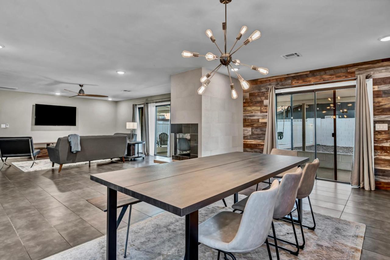 Villa Quiet Contemporary Executive 4bd, 3ba Estate With Pool *