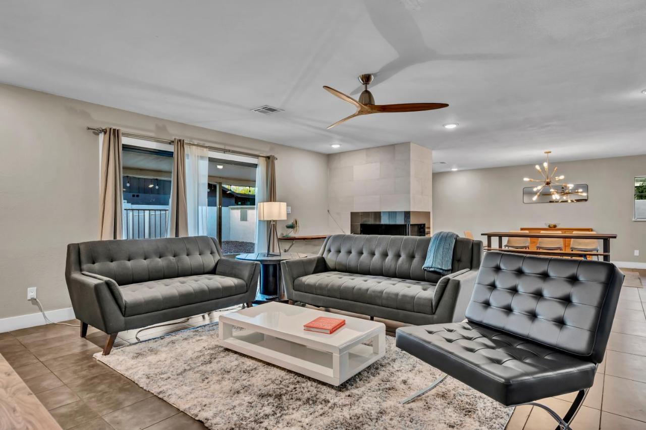 Quiet Contemporary Executive 4bd, 3ba Estate With Pool *