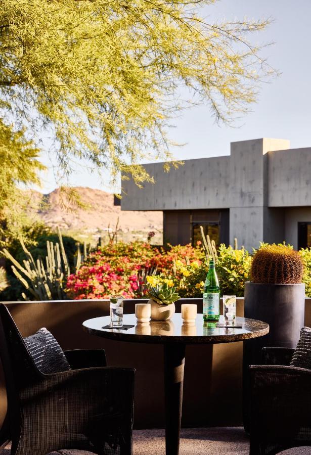 Hotel Sanctuary Camelback Mountain, A Gurney's And