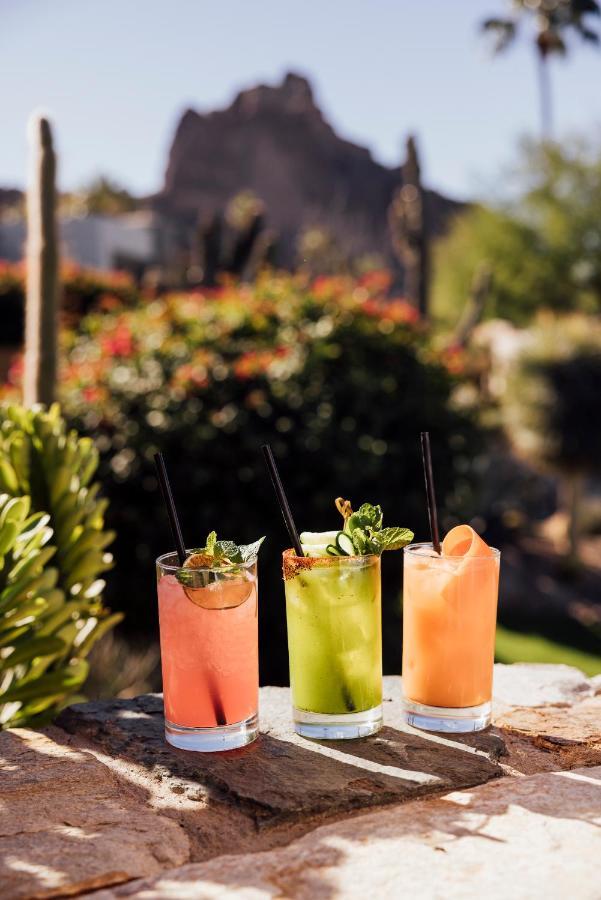 Sanctuary Camelback Mountain, A Gurney's And