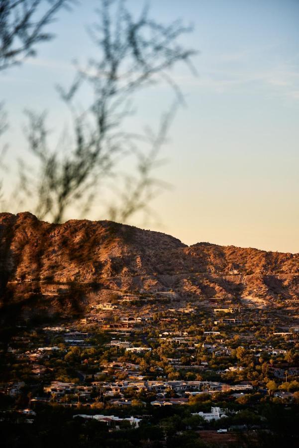Sanctuary Camelback Mountain, A Gurney's And Hotel 4*