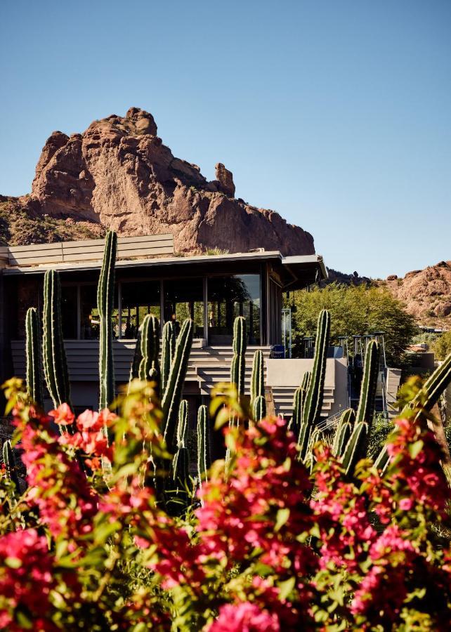 Hotel Sanctuary Camelback Mountain, A Gurney's And