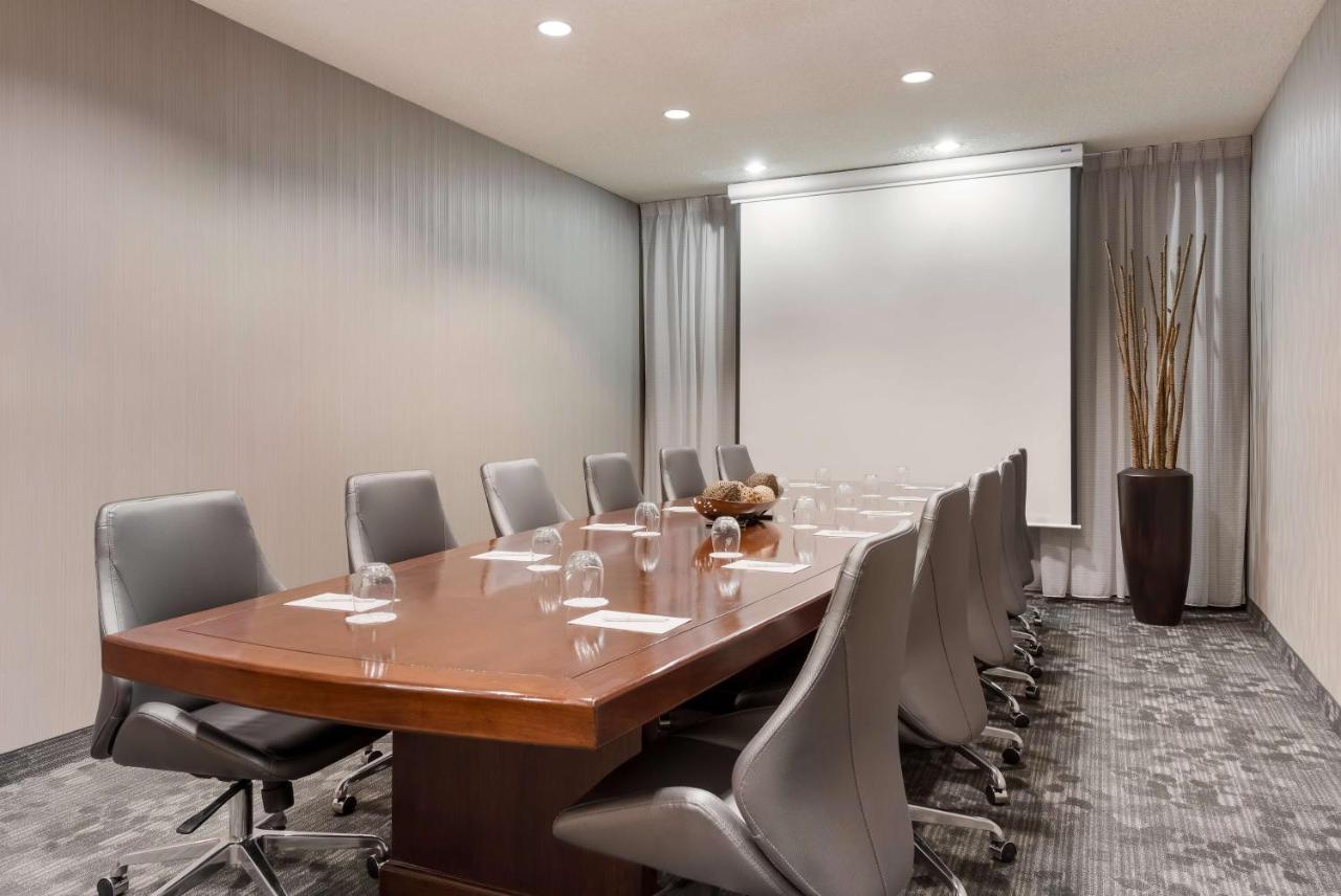 Hotel Sonesta Select Downtown 3*