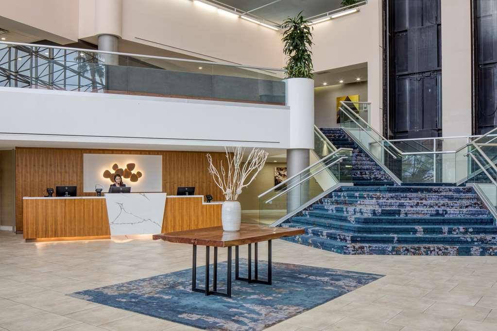 Hilton East Tucson