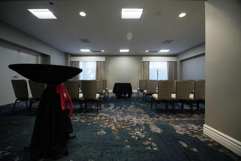 Hilton East