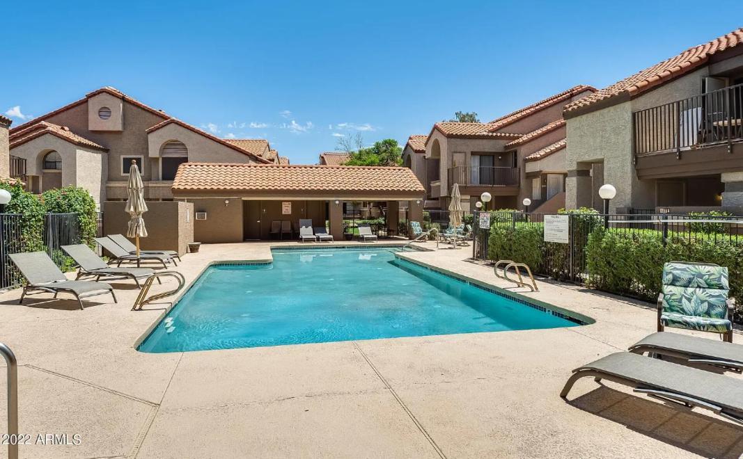 Spacious 2bd I 2ba Hidden Gem Close To Dt Phoenix Apartment
