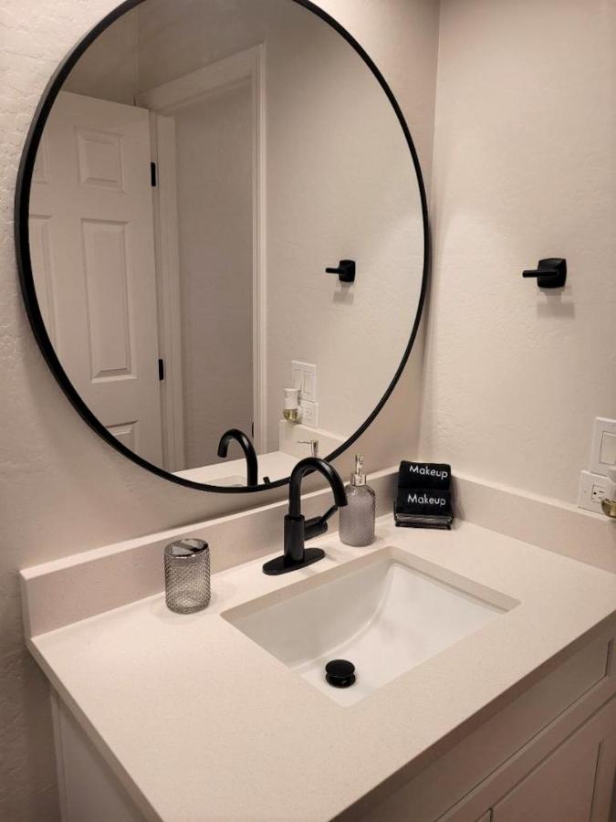 Apartment Spacious 2bd I 2ba Hidden Gem Close To Dt Phoenix *