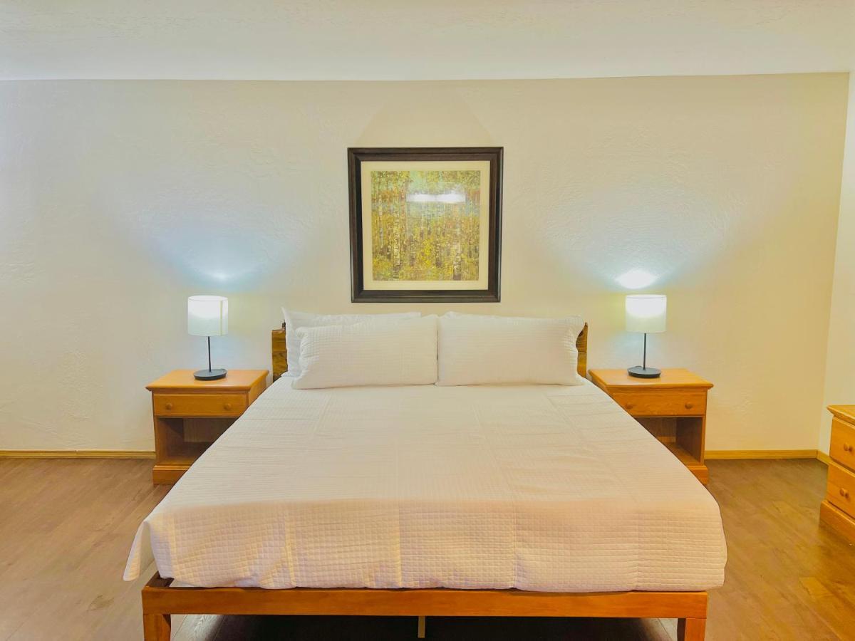 Inn Timberlodge *