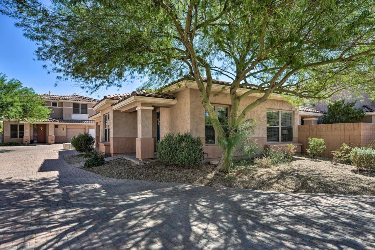 Holiday home Desert Oasis Walk To Community Pool *