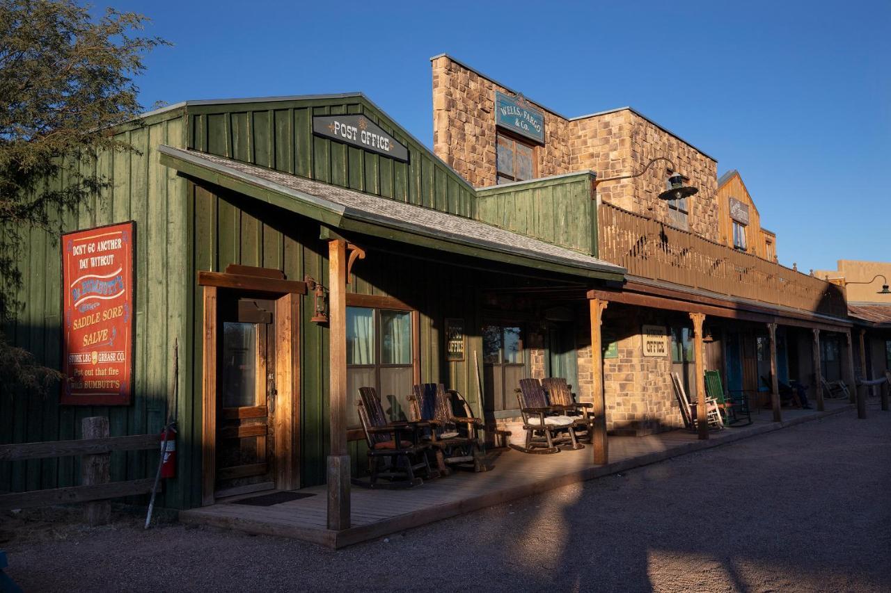 Resort Monument Guest Ranch 4*