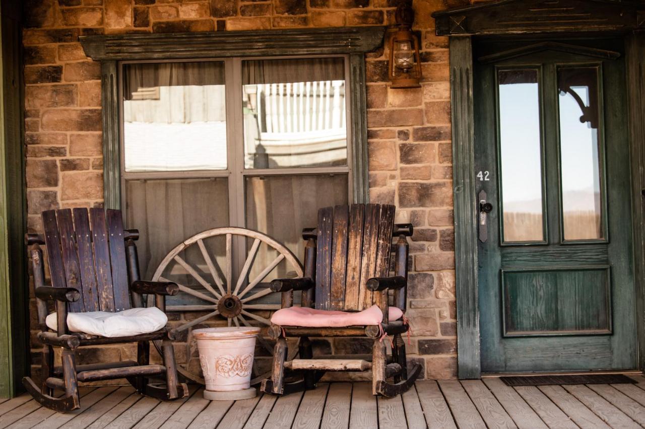Resort Monument Guest Ranch