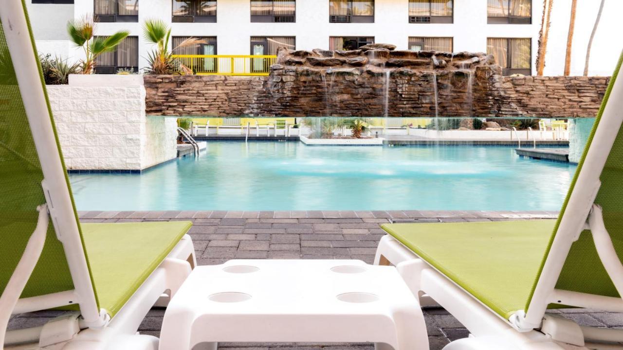 Phoenix-mesa Chandler By Ihg Hotel
