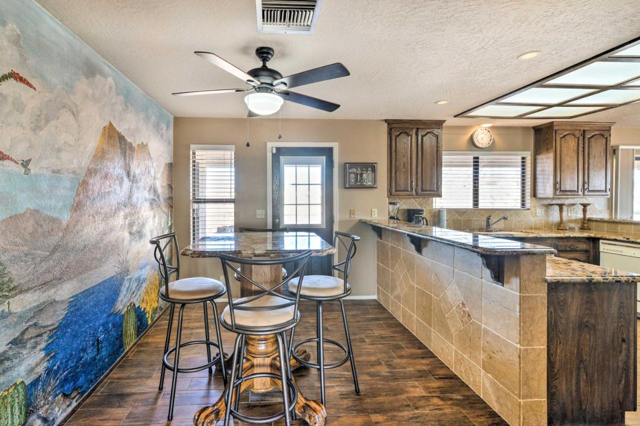 Bullhead With Private Pool, Hot Tub And View * Bullhead City