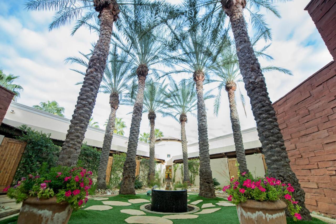 Fairmont Princess 5*