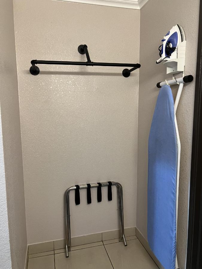 Hotel 6 Az Near Downtown & Sloan Park 4*