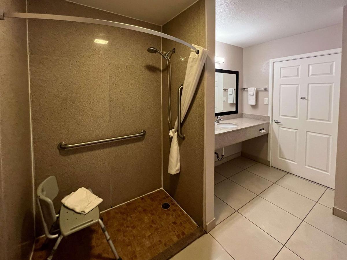 6 Az Near Downtown & Sloan Park 4*