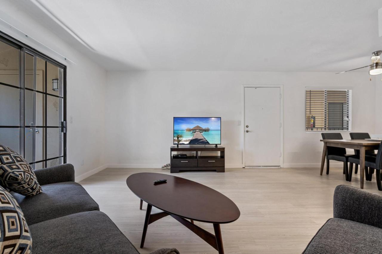 Apartment Newly Renovated 2br W Pool By Gia