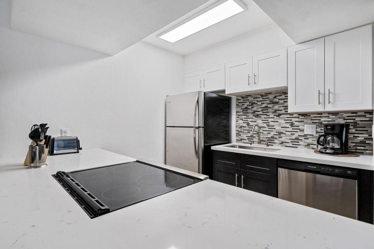 Apartment Newly Renovated 2br W Pool By Gia