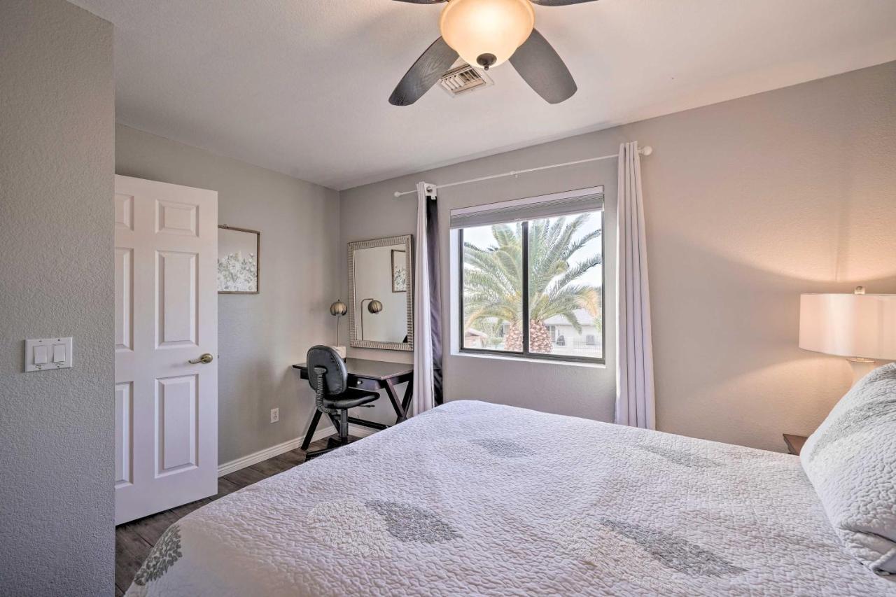 Holiday home Havasu Oasis With View, 1 Mi To Beach!