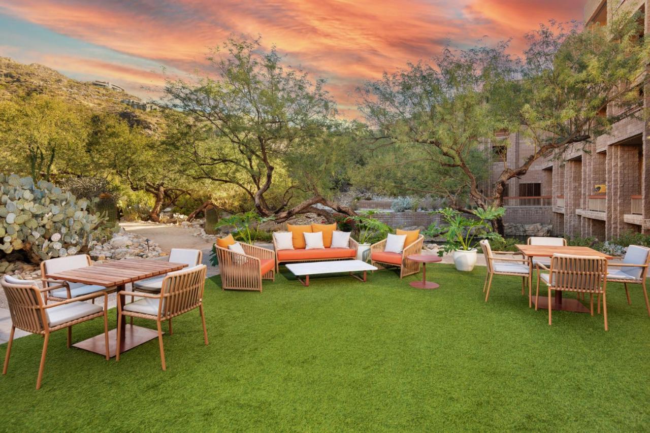 Loews Ventana Canyon 4*