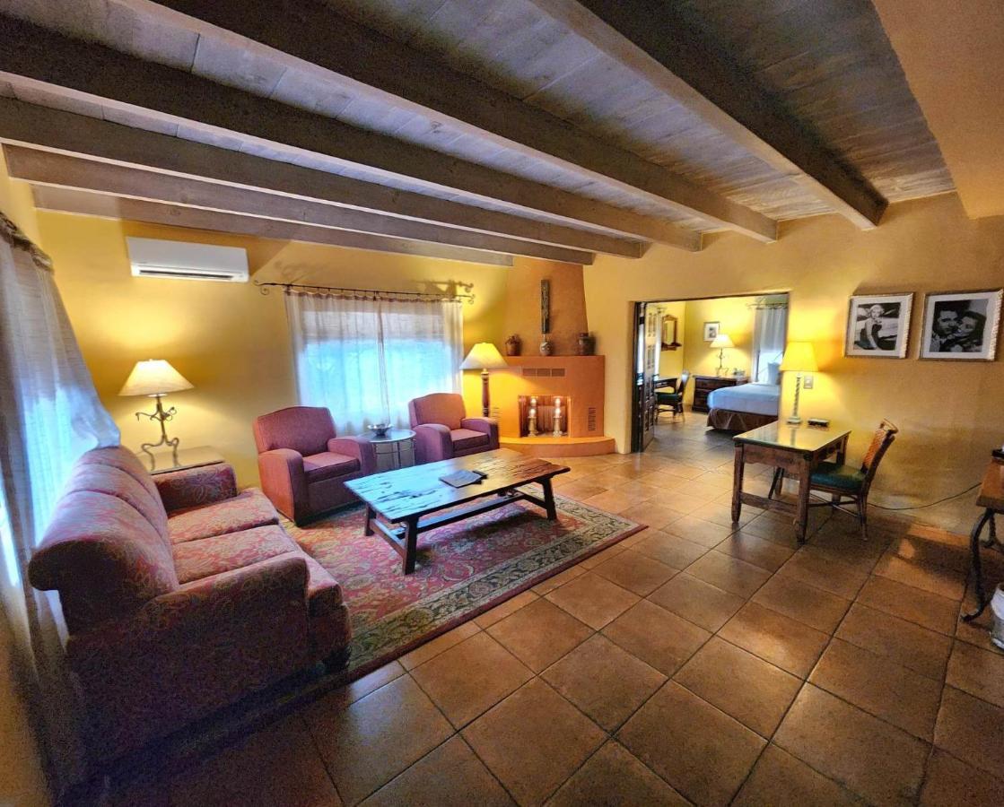 Resort Hacienda Del Sol Guest Ranch 3*