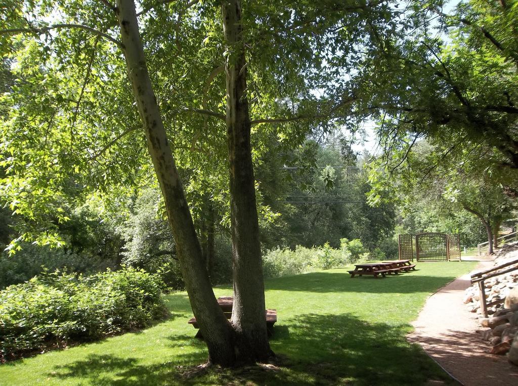Lodge Kohl's Ranch