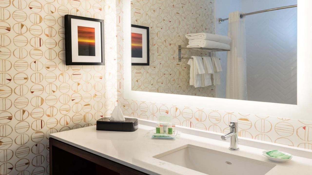 Hotel Phoenix-mesa Chandler By Ihg 3*