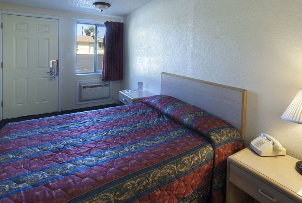 Hotel American Executive 3*