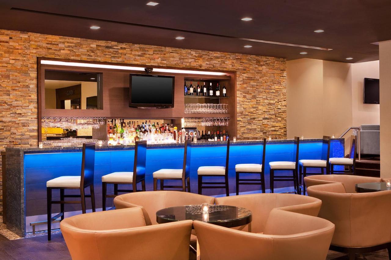 Sheraton Crescent Hotel 3*