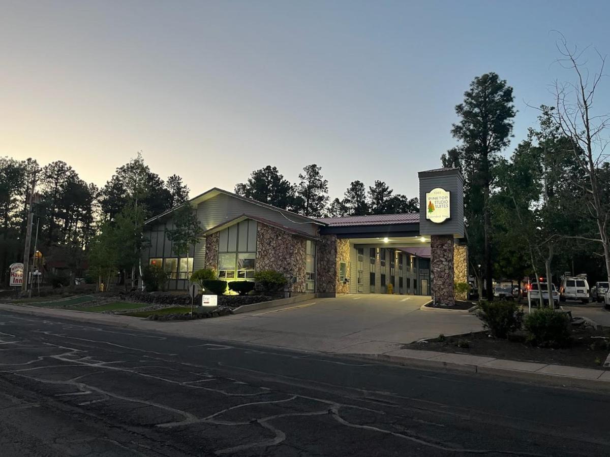 Pinetop Studio Suites Hotel 2*