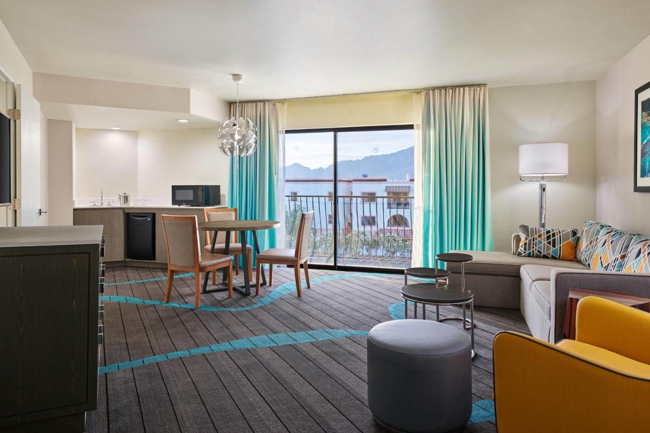 Sheraton & Hotel Tucson
