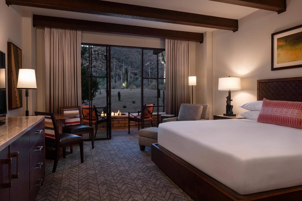 The Ritz-carlton, Dove Mountain Resort Marana