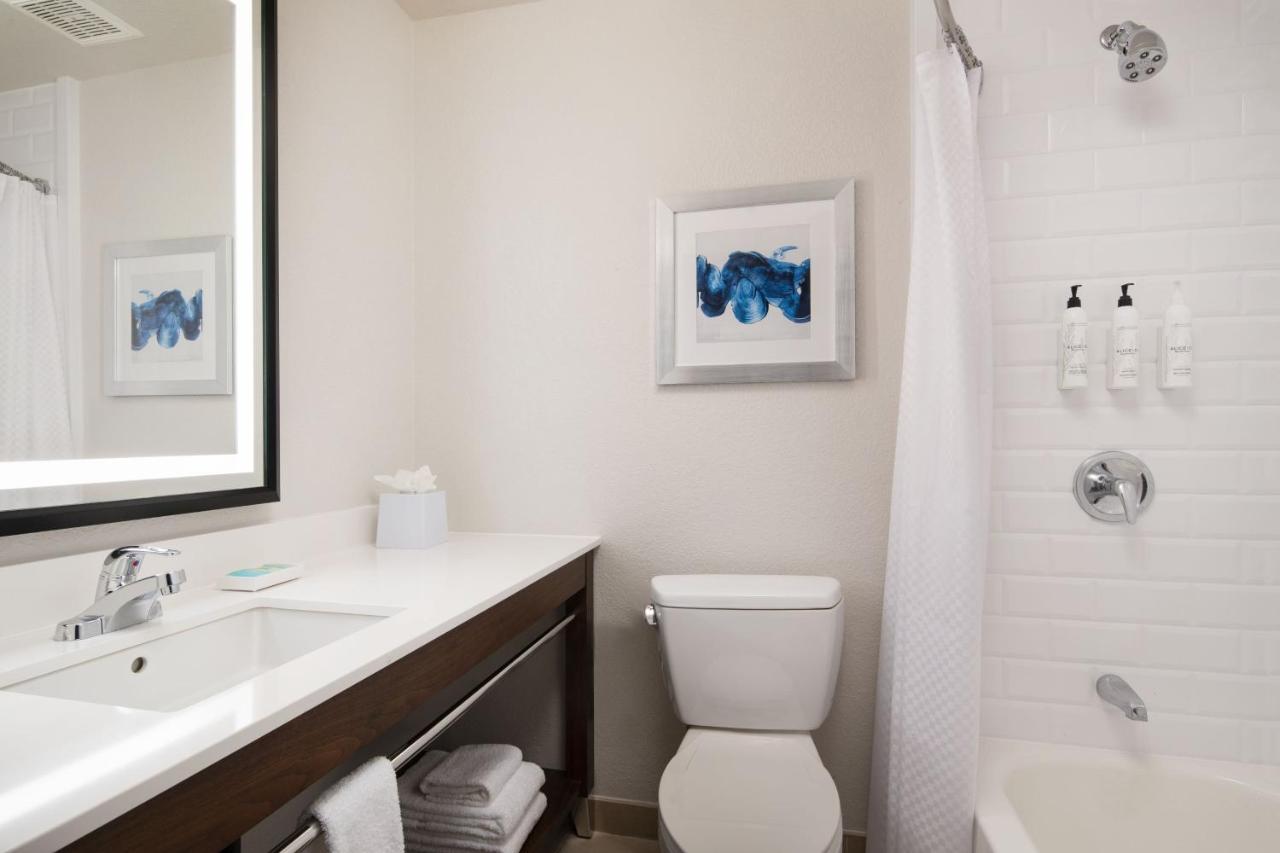 Four Points By Sheraton Airport Tucson