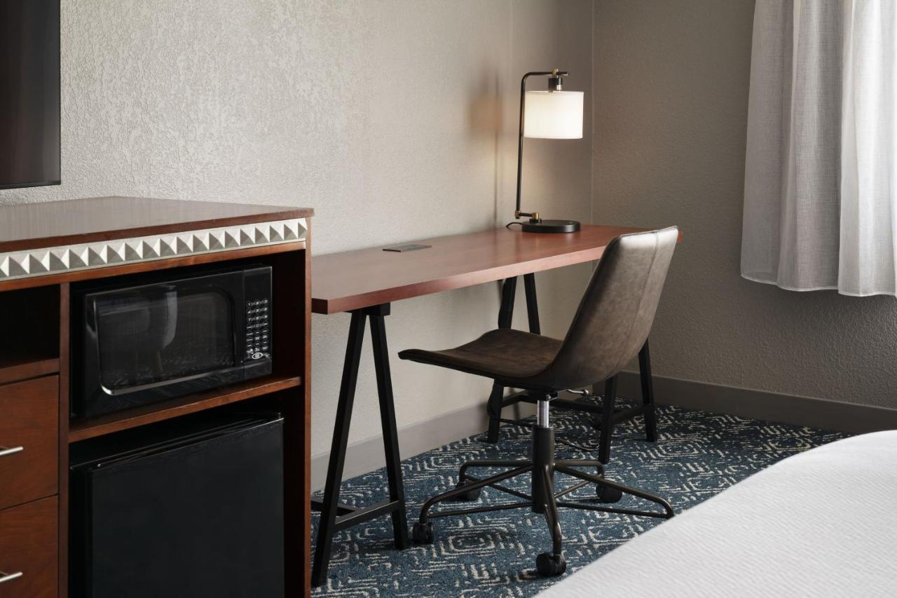 Four Points By Sheraton Airport Tucson