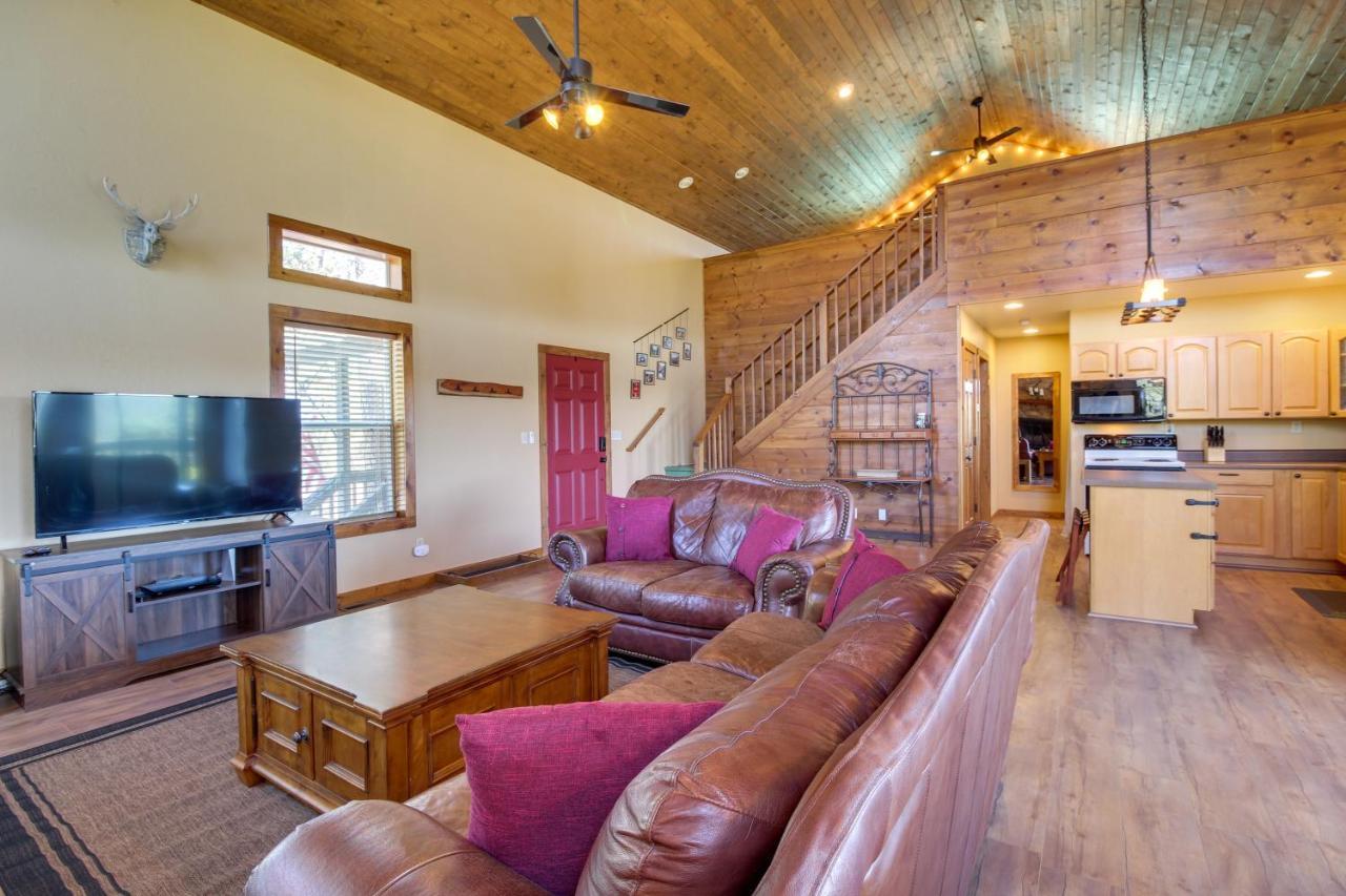 Hilltop Hideaway In Show With Mountain Views! * Show Low